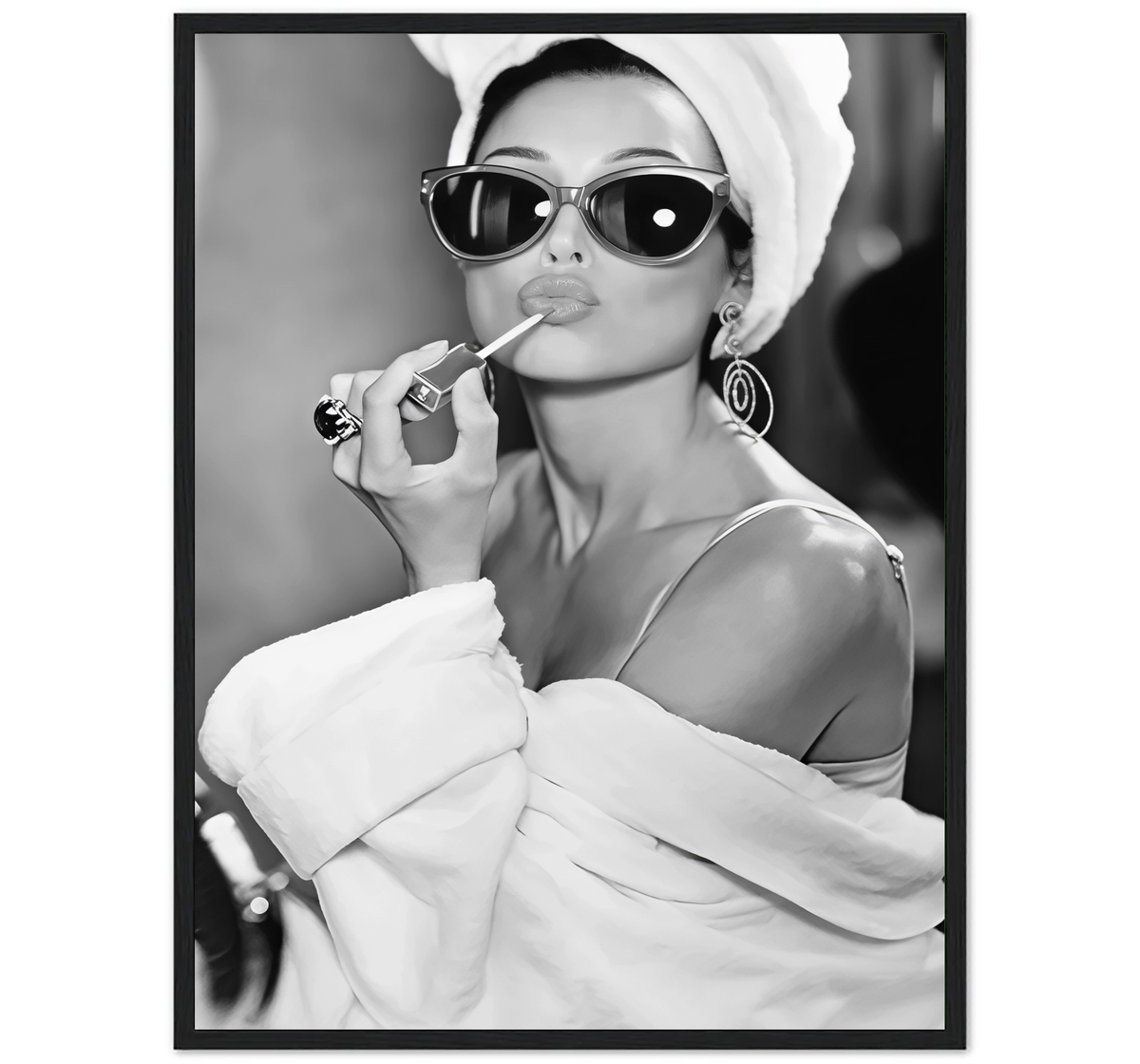 GLAM HOUR