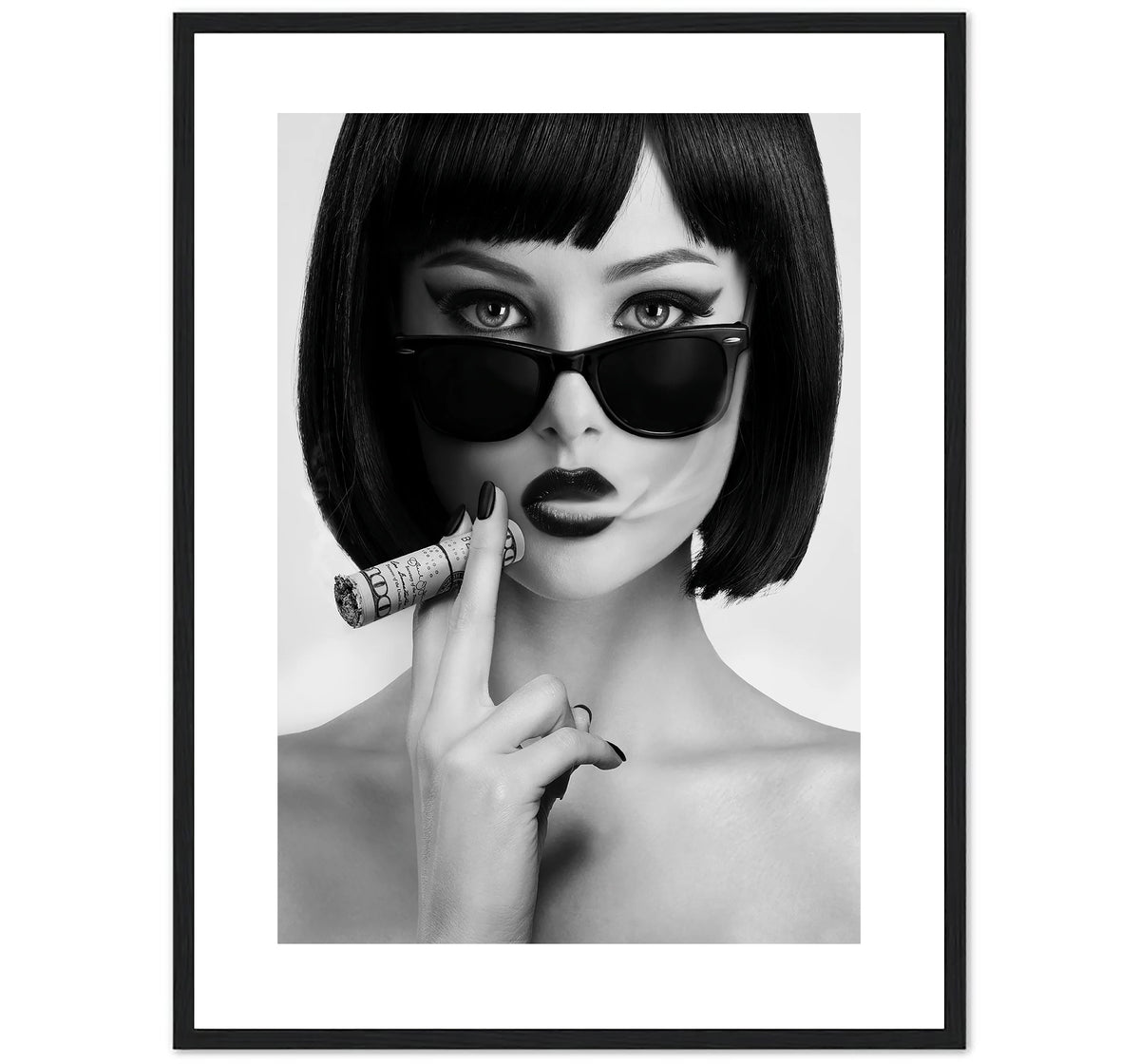 GIRL - SMOKE