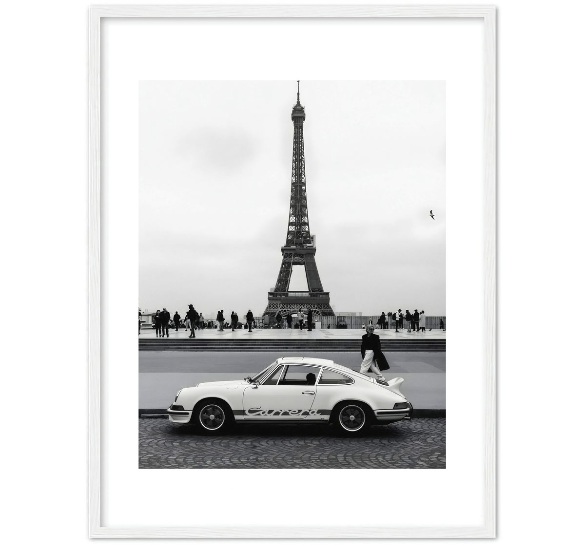 CLASS IN PARIS