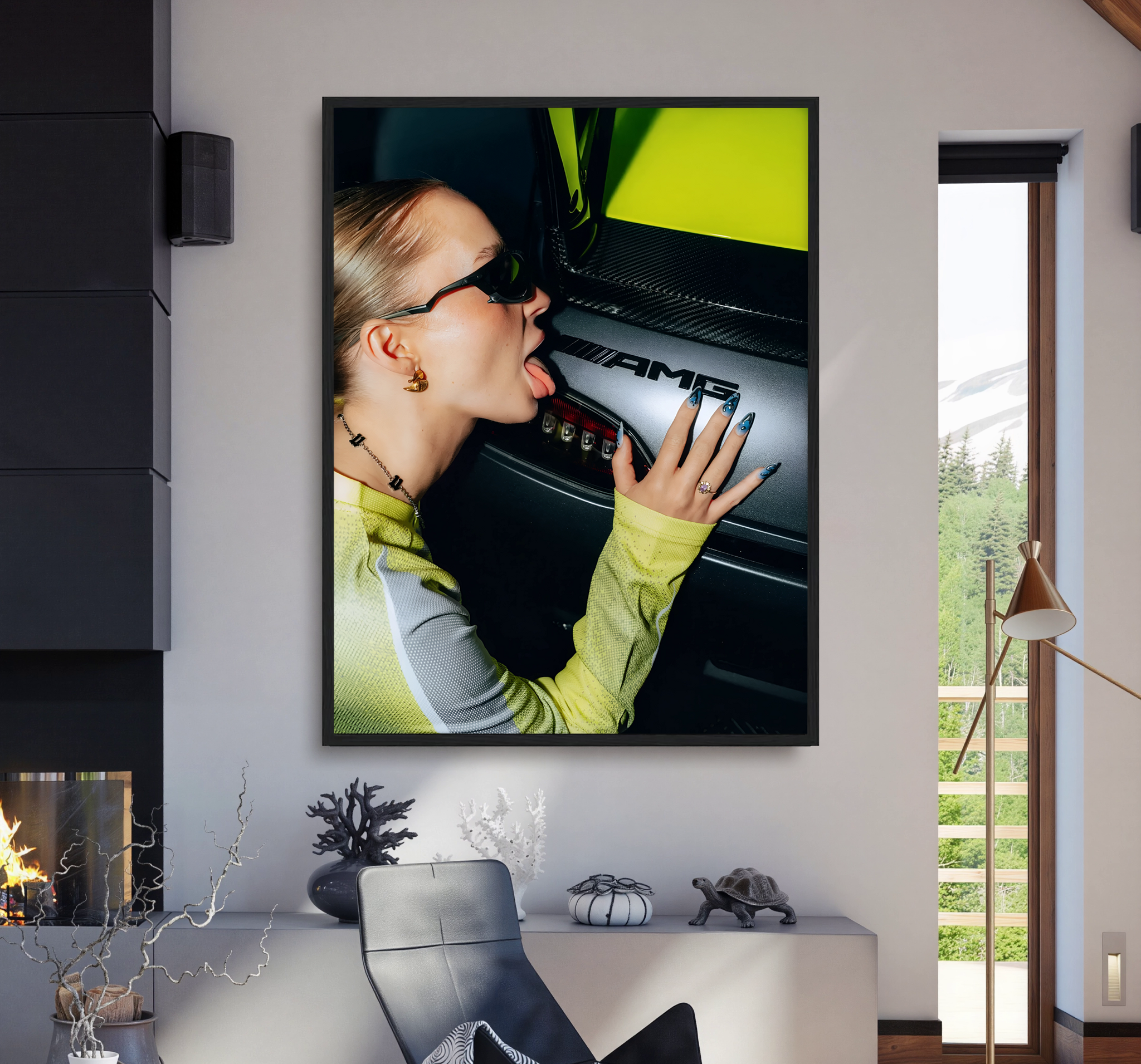 CHICA Y AMG